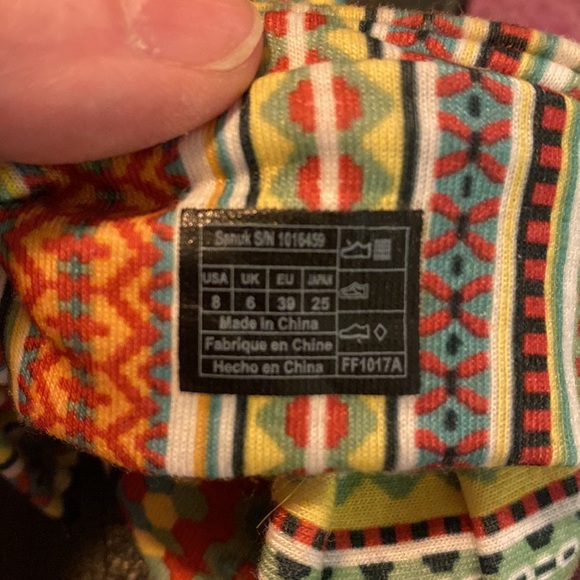 Sanuk yoga cloth slides in like new condition size 8 - Picture 6 of 6